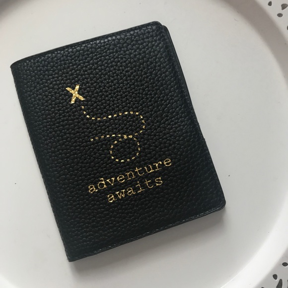 Accessories - Black Passport Cover
